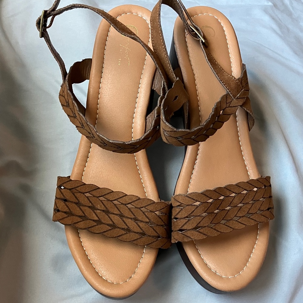 favs💕Chic Braided Brown Sandals